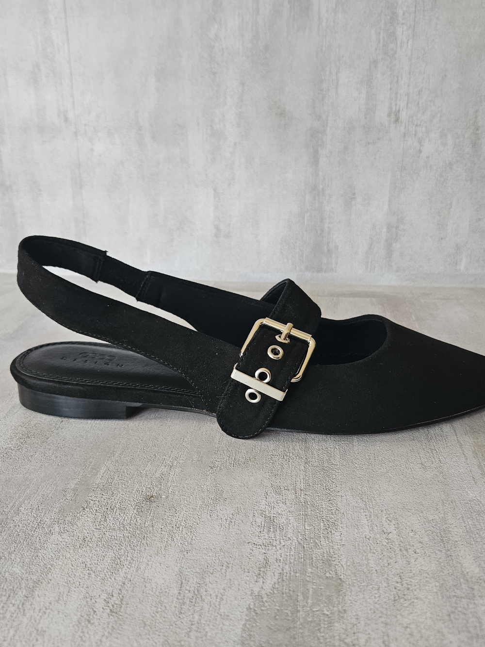 ​NWT ASOS DESIGN Black Pointed Toe Slingback Buckle Flat Shoes - Size US 9 - Picture 11 of 13